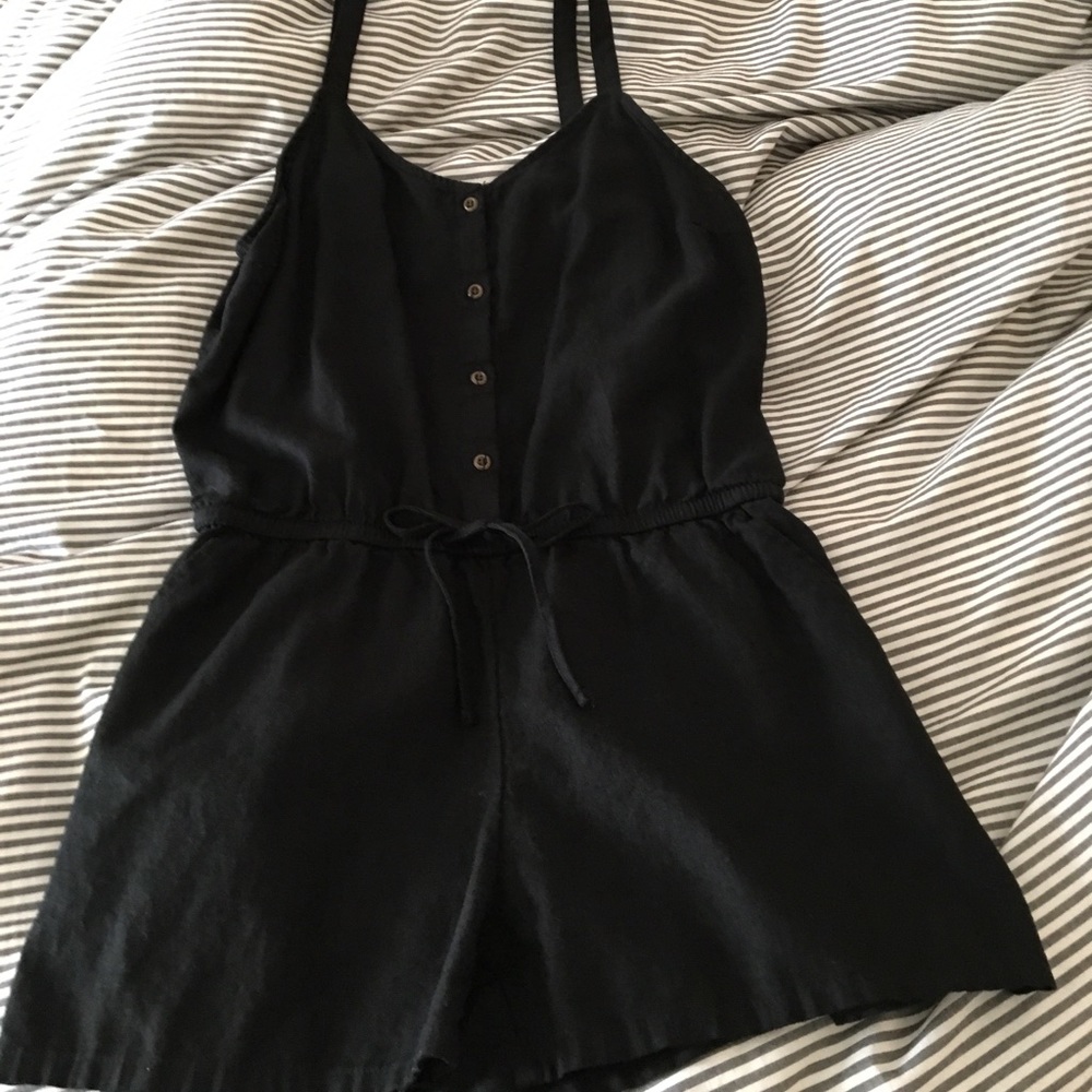 Old Navy Black Romper Sz M